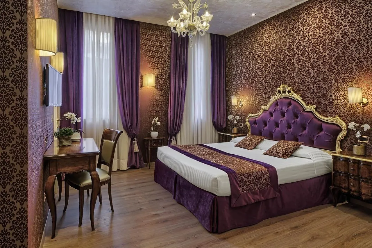 ***  Hotel Tre Archi Veneza Itália