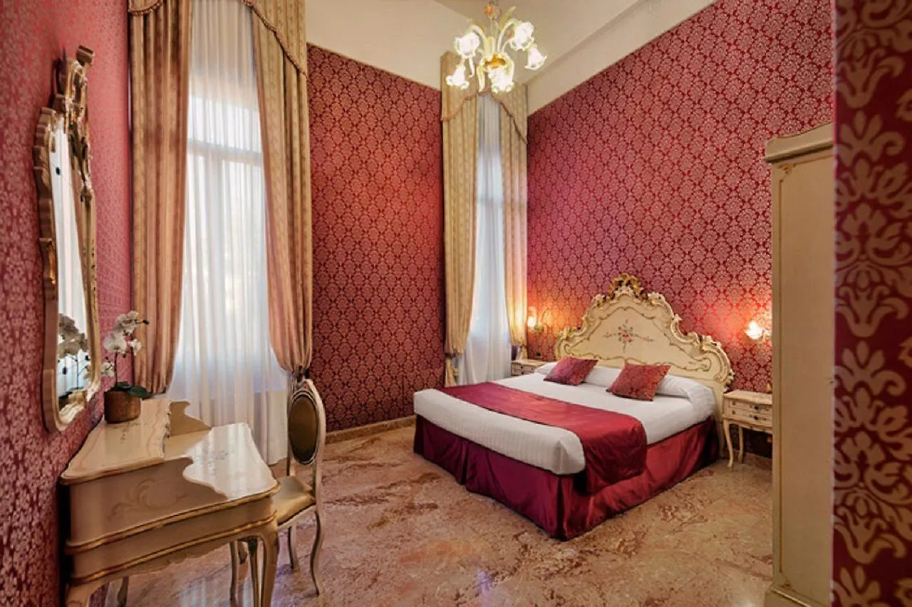 Hotel Tre Archi Veneza Itália